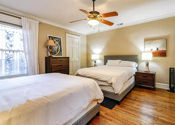 Historic And Unique Brownstone In Gold Coast - Downtown - 3 * Chicago